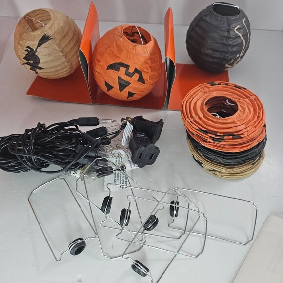 Pottery Barn Halloween String Lights Set Of 10 Witch Pumpkin & Skeleton Lanterns - Picture 9 of 9